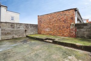 Photo 8- click for photo gallery